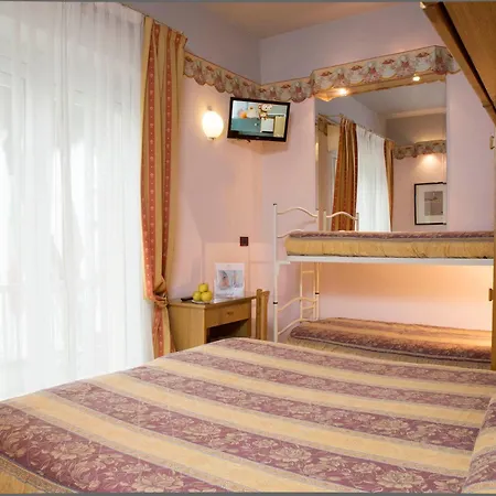 Kennedy 3* ريميني