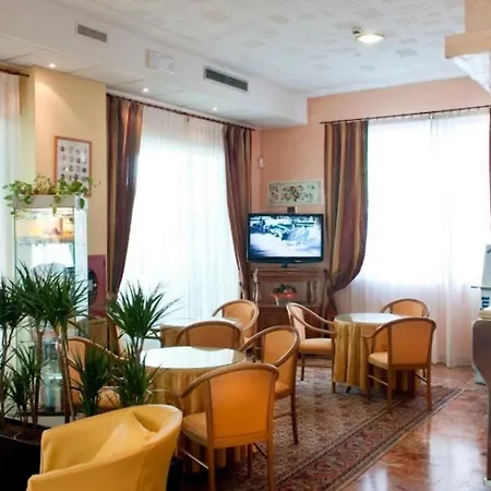 Kennedy Hotel