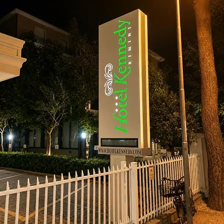 Kennedy Hotel 3*
