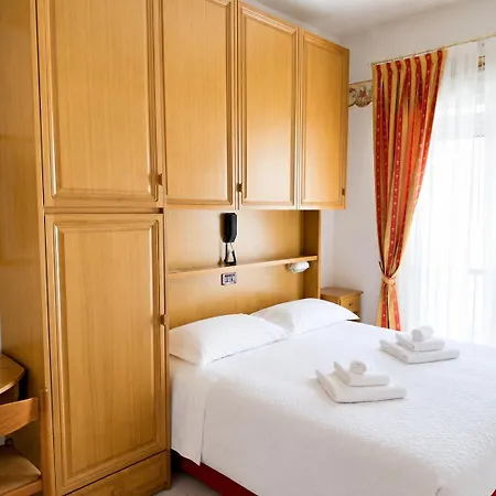 Kennedy 3* Rimini